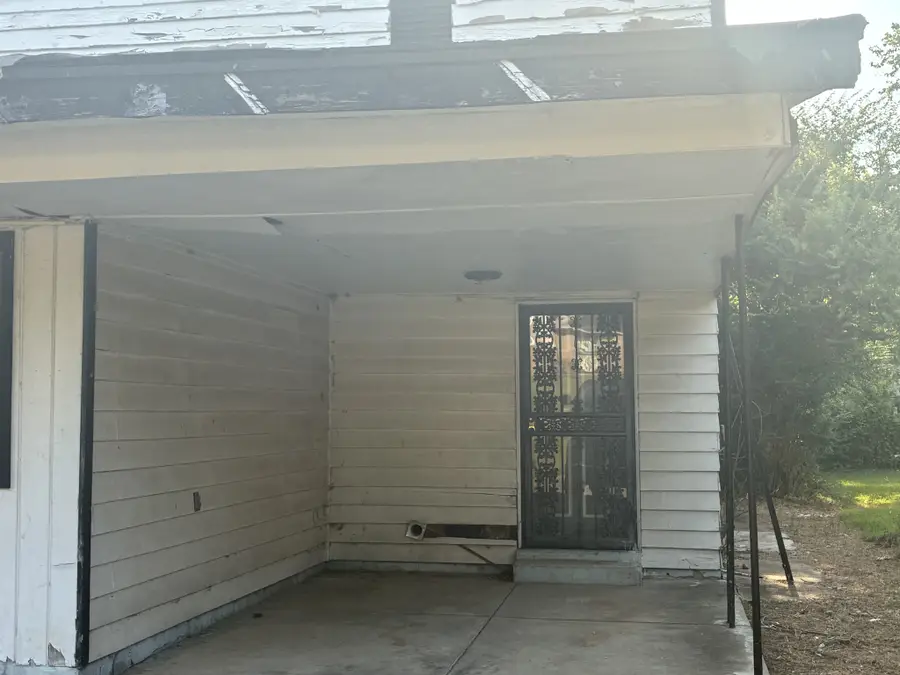 3941 Hammett Dr, Memphis, TN 38109 - #2