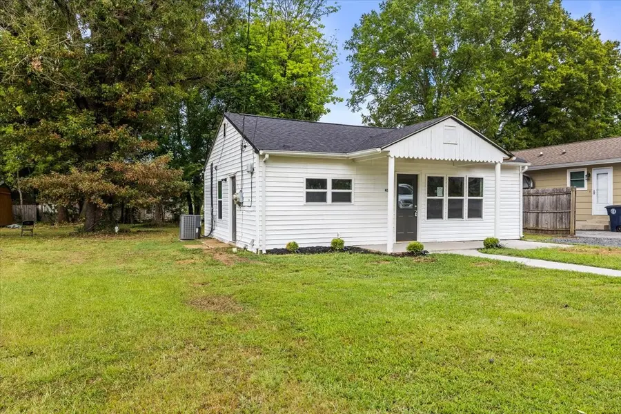 4325 Greenbriar Rd, Chattanooga, TN 37412 - #2