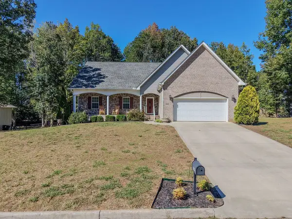 339 Shadows Lawn Dr, Athens, TN 37303
