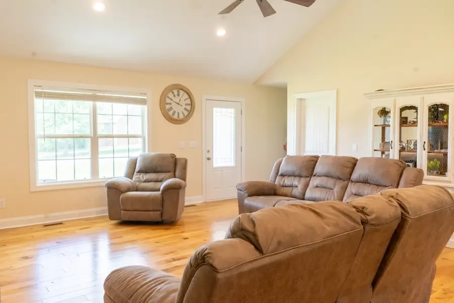 3 Browning Dr, Fayetteville, TN 37334 - #3