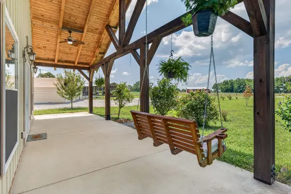 1241 Johnson Branch Rd, Pulaski, TN 38478