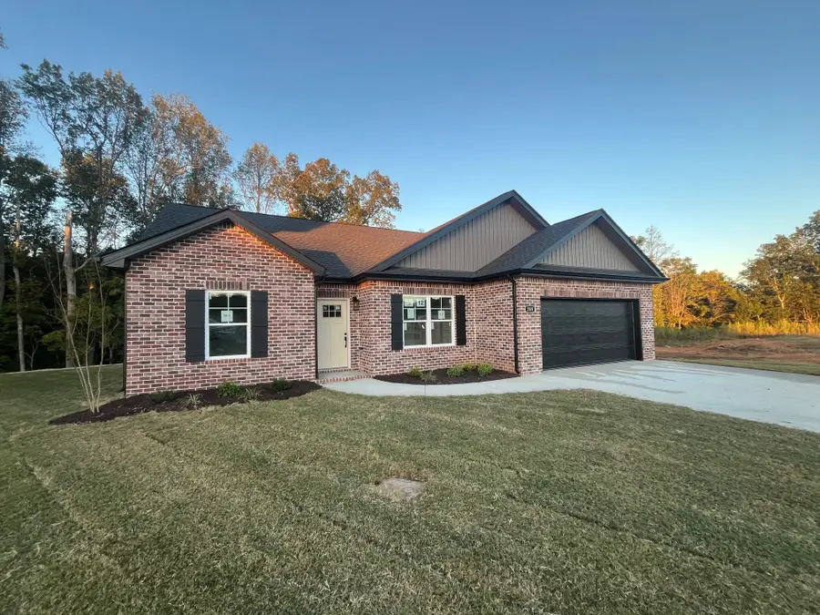 369 Idell Ct, Clarksville, TN 37042 - #2