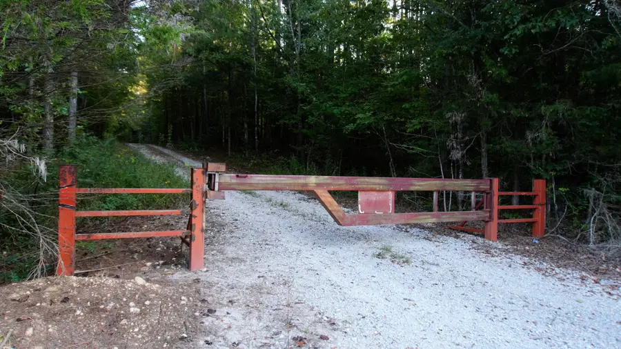 1 Ables Road, Cherokee, AL 35616 - #2