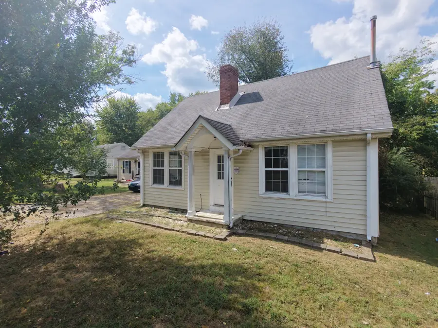 842 Richardson St, Clarksville, TN 37040 - #2