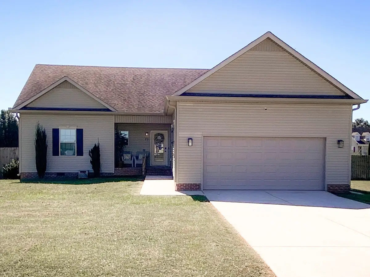 79 Charlotte Dr, Winchester, TN 37398 - #1