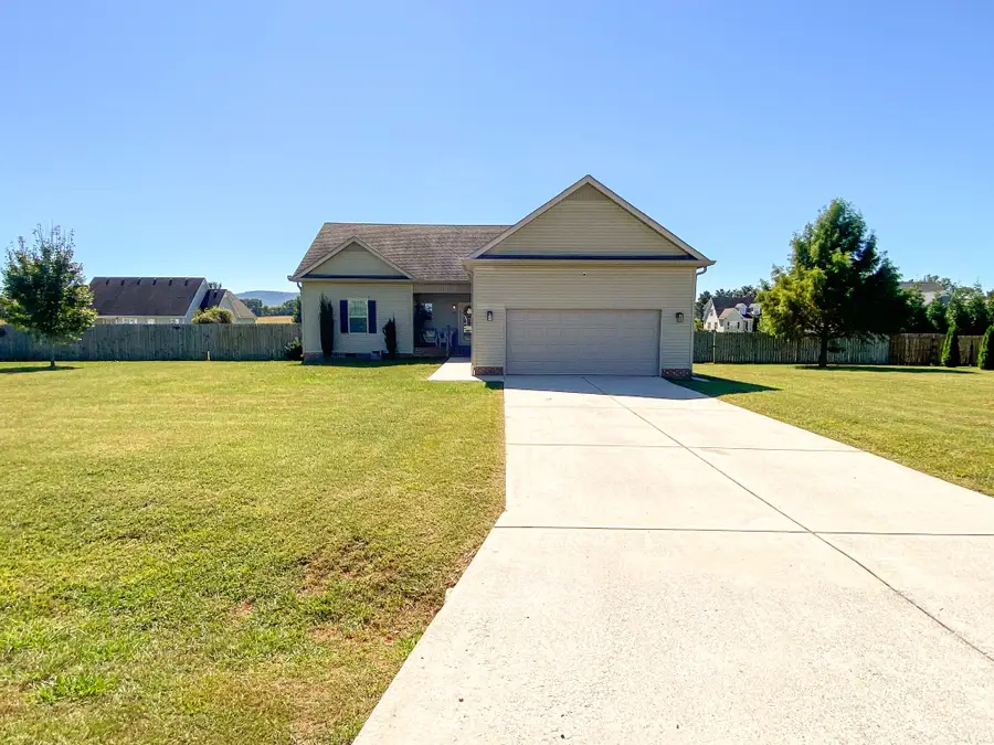 79 Charlotte Dr, Winchester, TN 37398 - #3