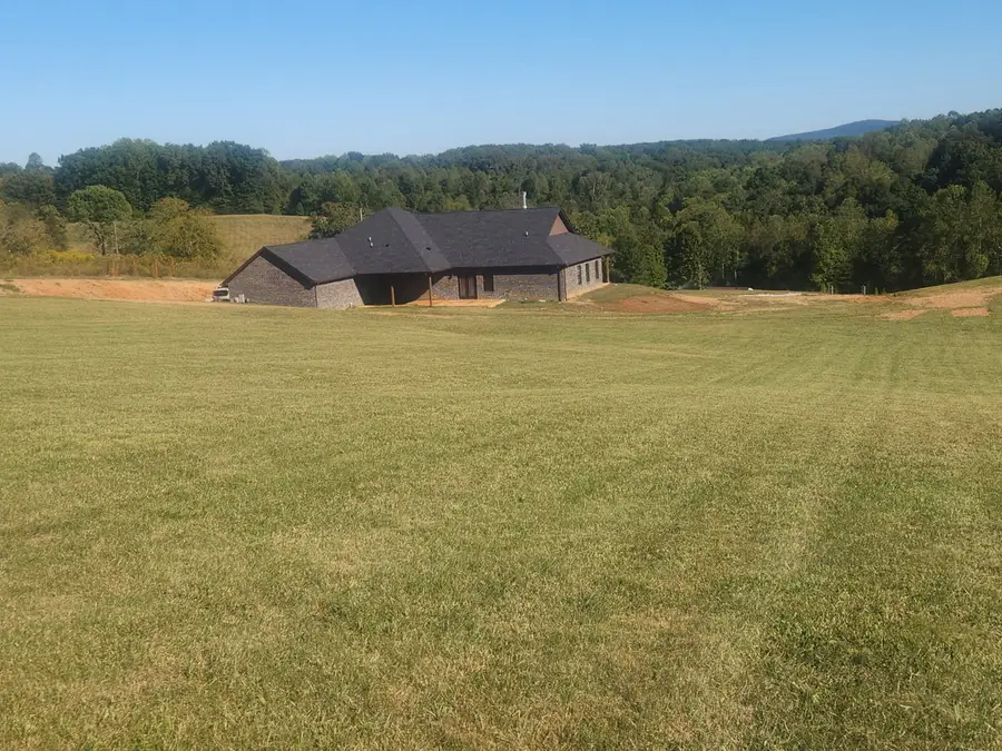 986 E Pin Hook Rd, Sparta, TN 38583 - #2