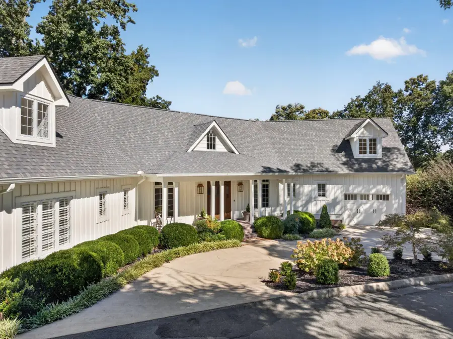 1117 Winding Oaks Way, Chattanooga, TN 37405 - #3