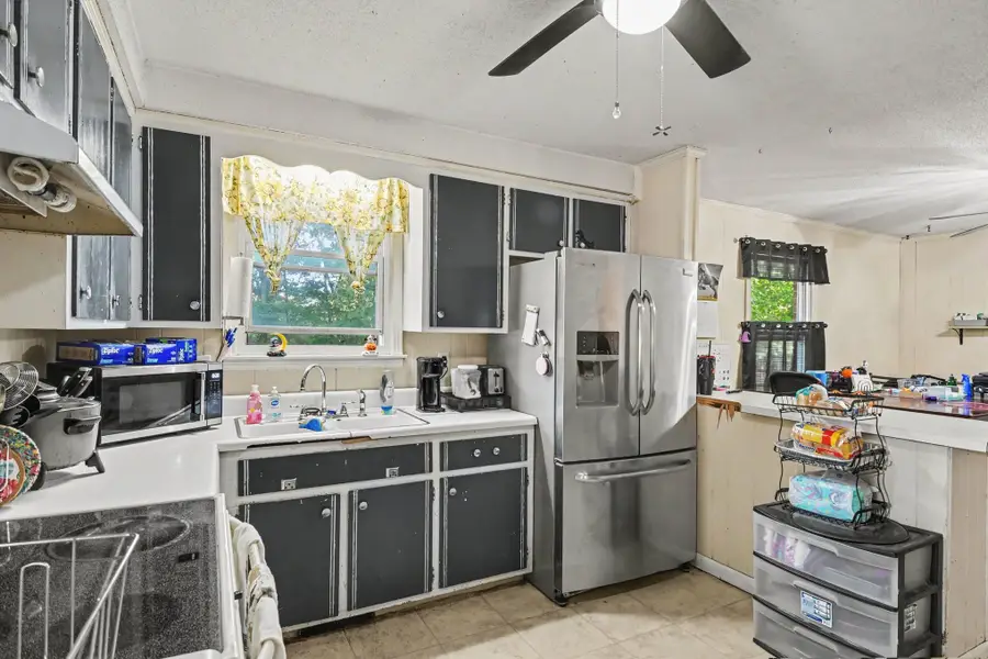 1511 Linden Dr, Clarksville, TN 37042 - #3