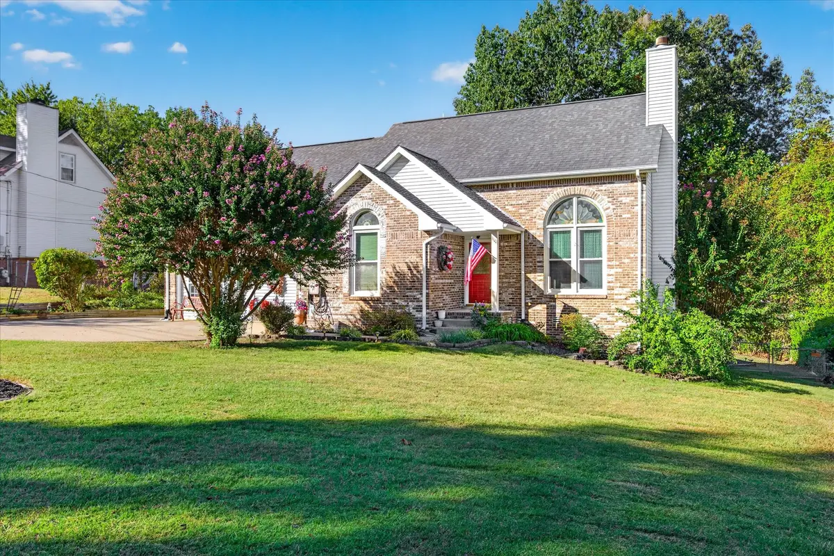 1110 Rosebrook Dr, Clarksville, TN 37042 - #1