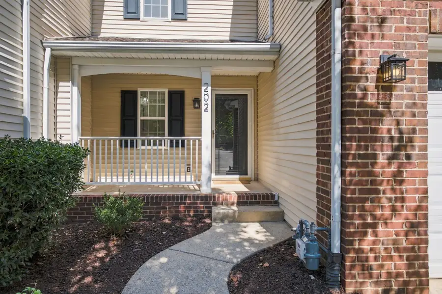 737 Tulip Grove Rd #202, Hermitage, TN 37076 - #2