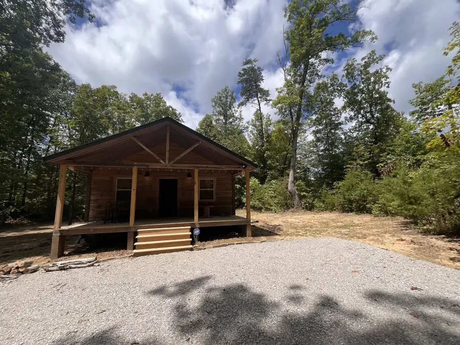 422 Dollar Dr, Altamont, TN 37301 - #2