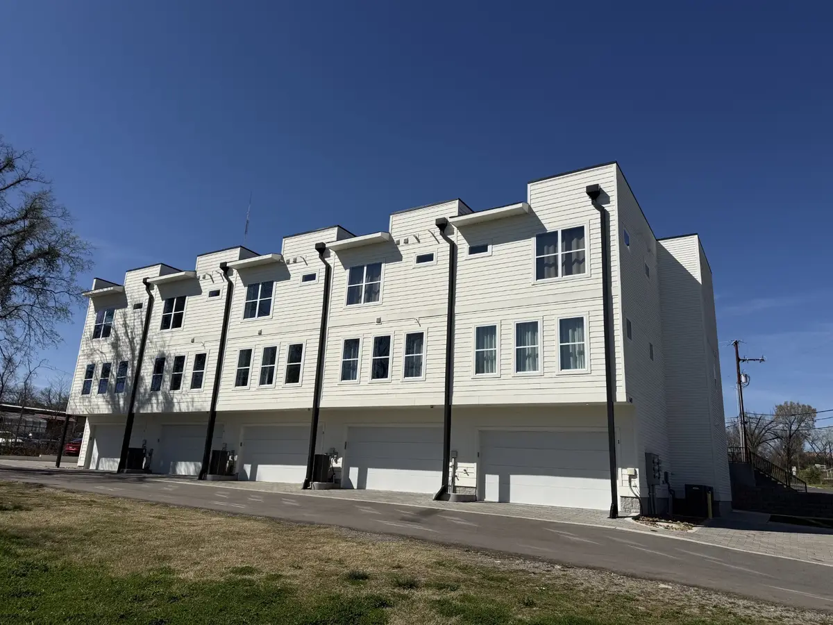 5621 Lenox Ave #4, Nashville, TN 37209 - #1