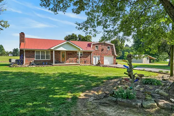 143 Fisk Rd, Livingston, TN 38570