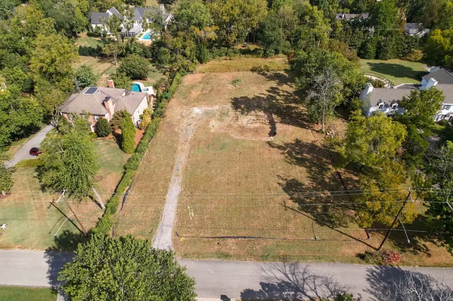 2114 Hampton Ave, Nashville, TN 37215 - #2