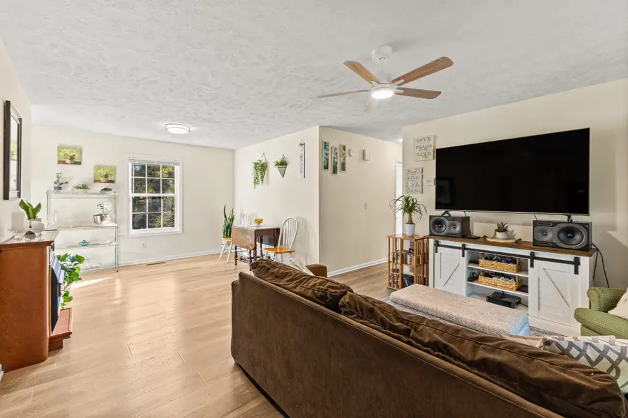 3141 Vanleer Hwy, Charlotte, TN 37036 - #3