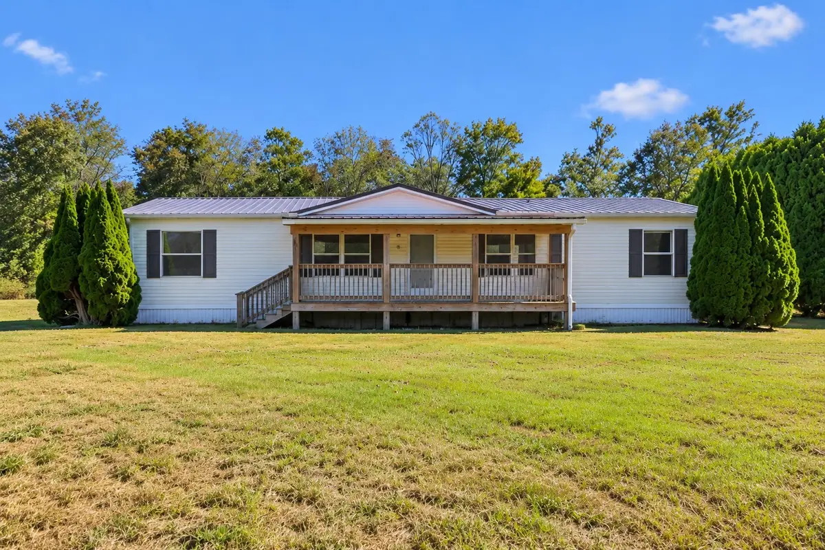 1894 Parker Rd, Manchester, TN 37355 - #1