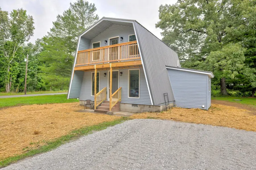 33 Chalet Dr, Manchester, TN 37355 - #2