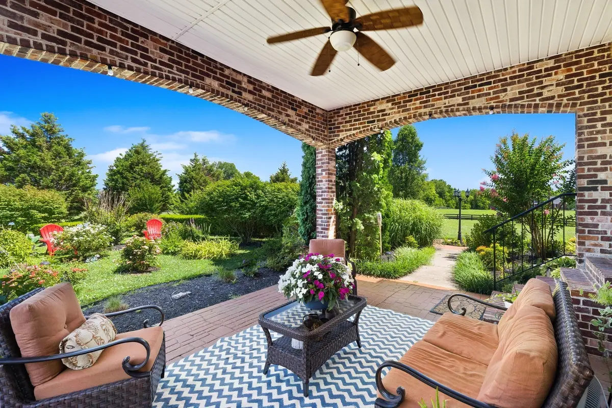 8288 Guthrie Rd, Cross Plains, TN 37049 - #1