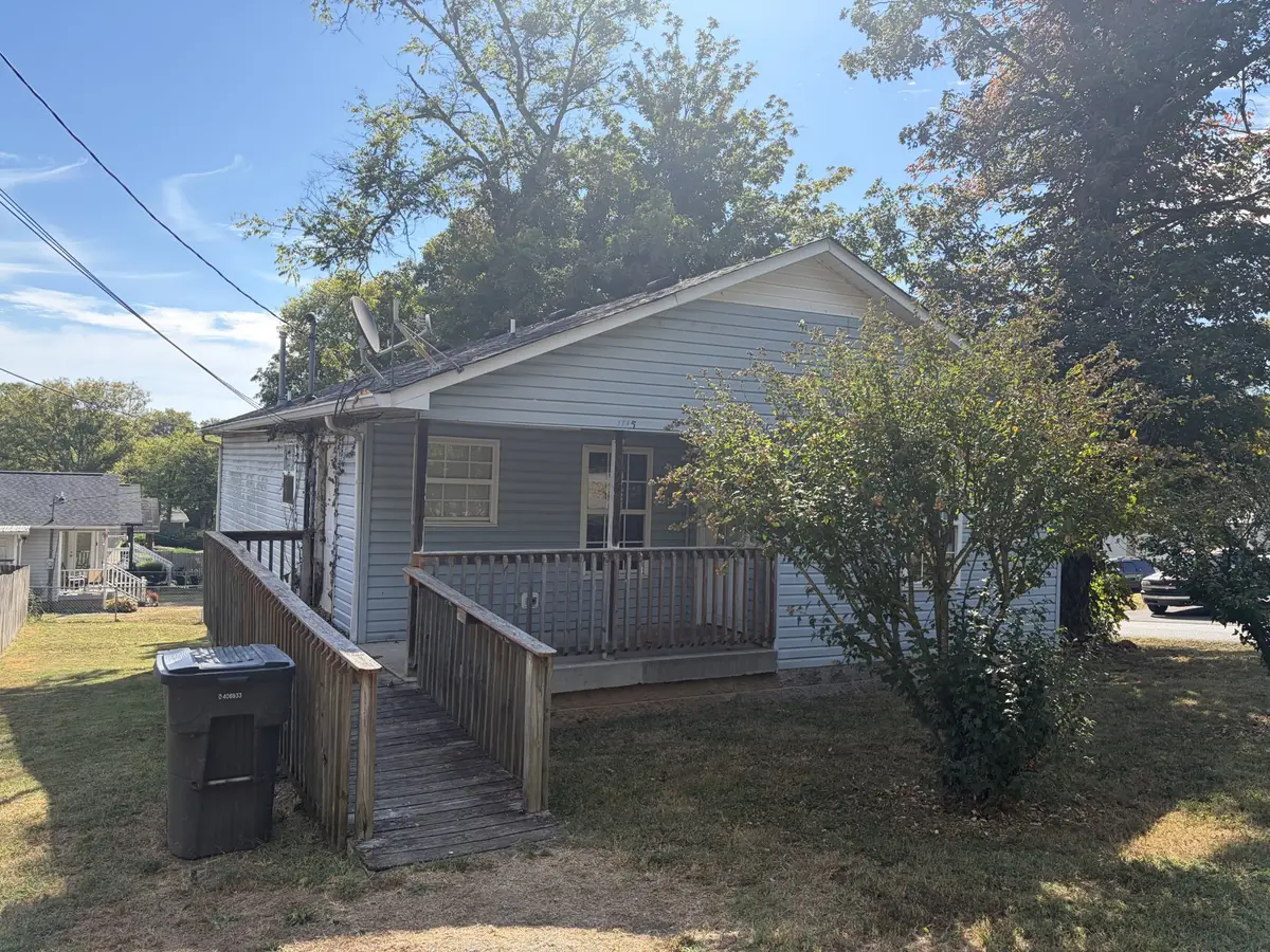 1115 Haley St, Columbia, TN 38401 - #1