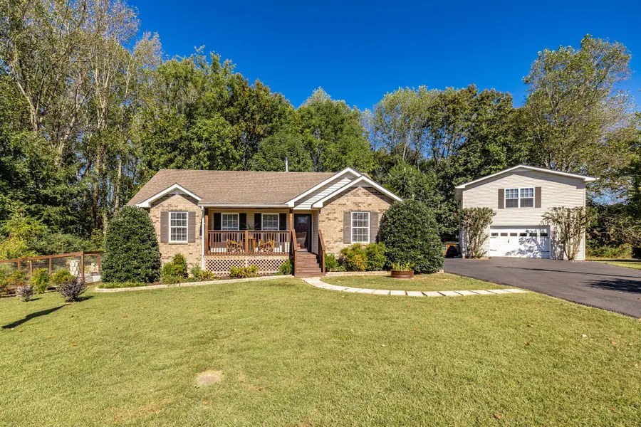 59 Cloudy Ln, Lafayette, TN 37083 - #2
