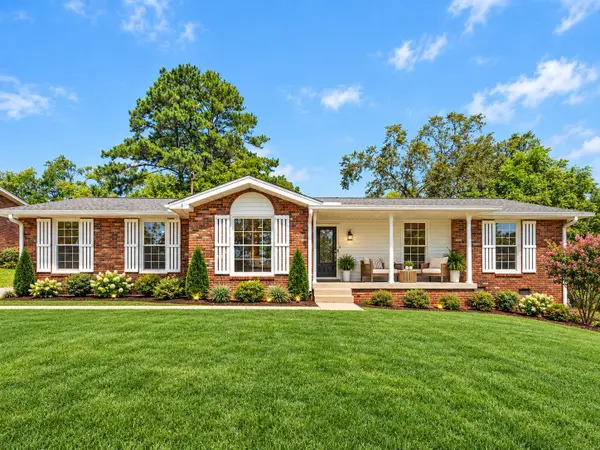 126 Gatone Dr, Hendersonville, TN 37075