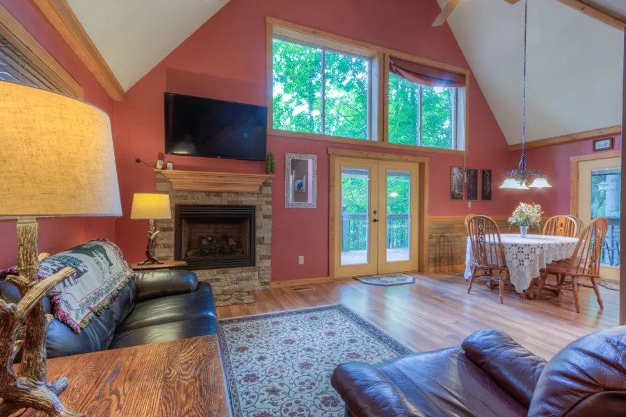 1051 Wiley Oakley Dr, Gatlinburg, TN 37738 - #2