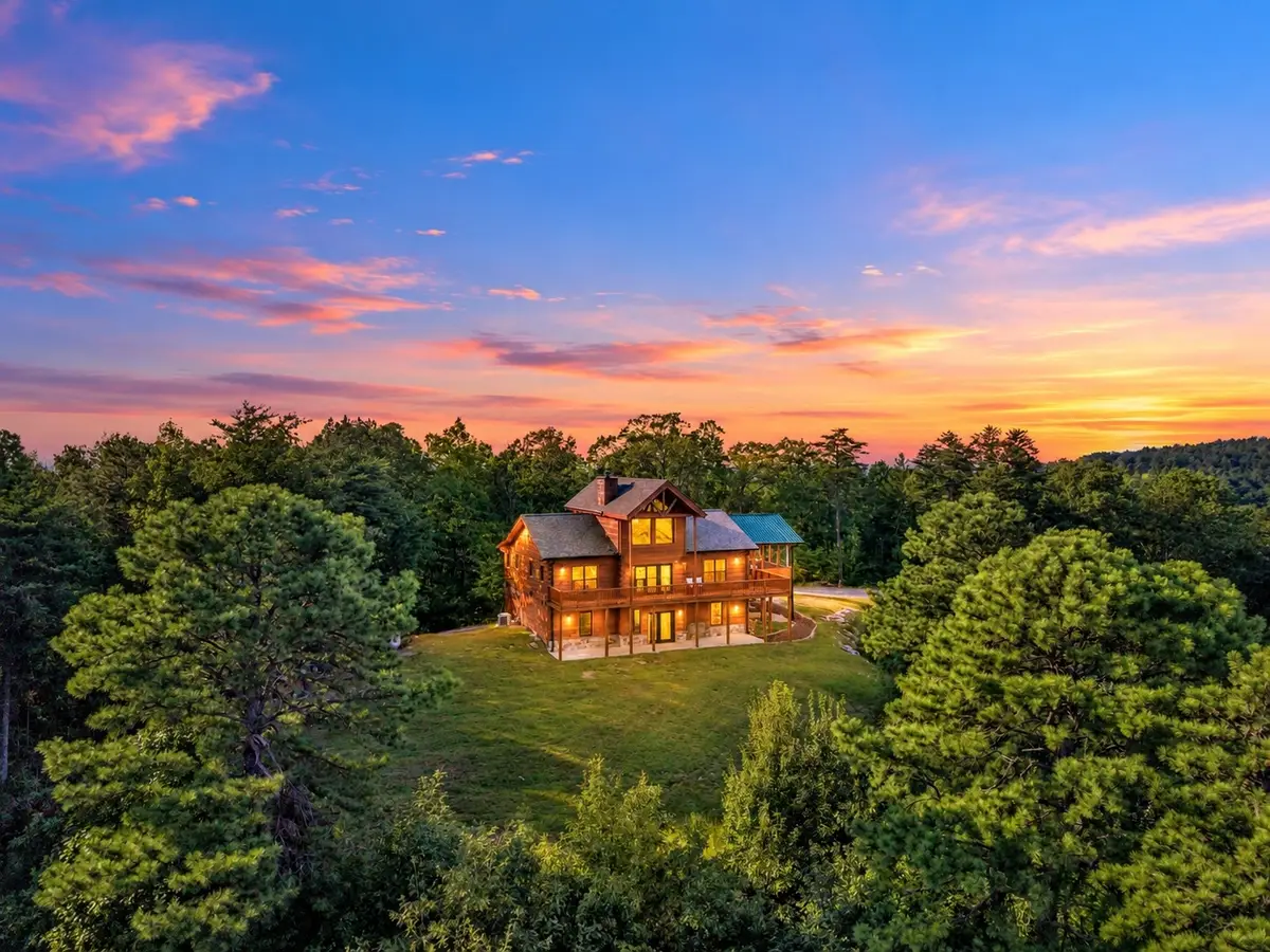 1099 Smithfield Rd, Tellico Plains, TN 37385 - #1