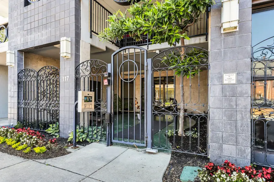 117 30th Avenue N #302, Nashville, TN 37203 - #3
