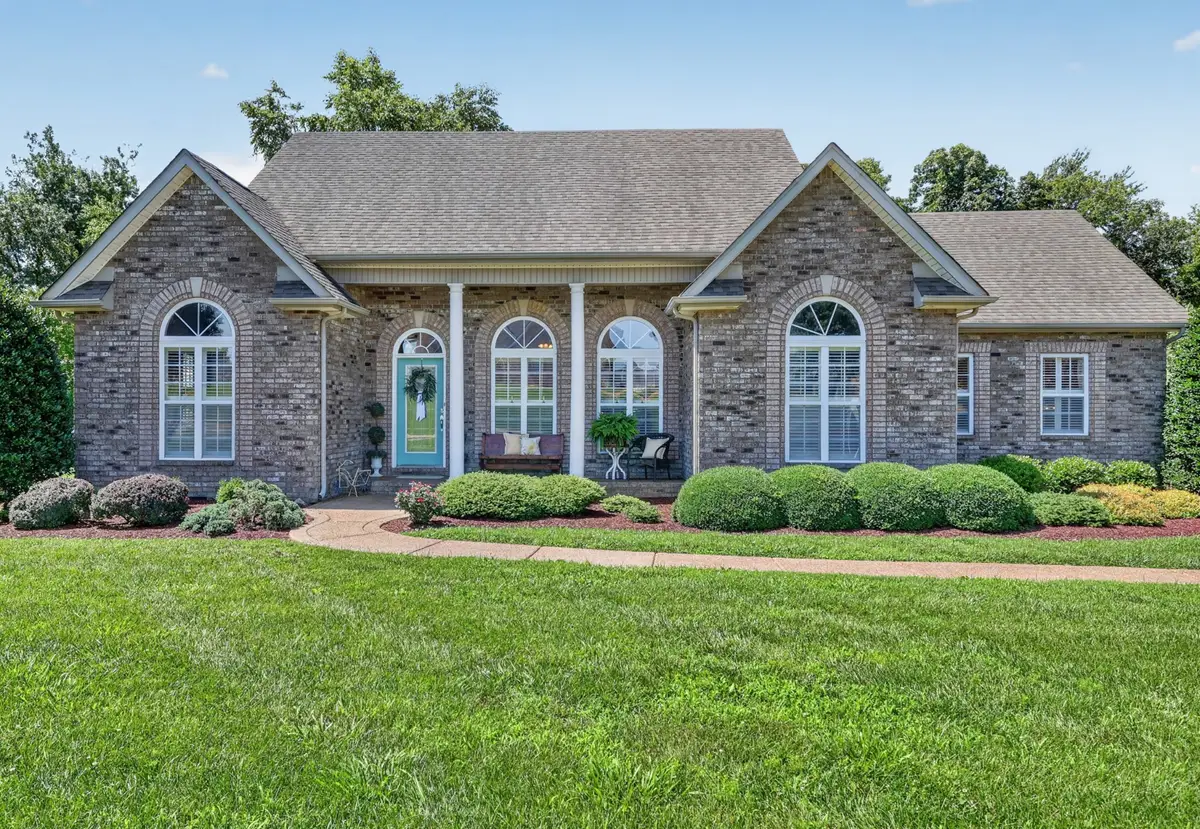 110 Bloomsbury Dr, Portland, TN 37148 - #1