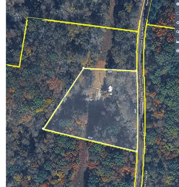 2550 Hurricane Creek Rd, Lawrenceburg, TN 38464