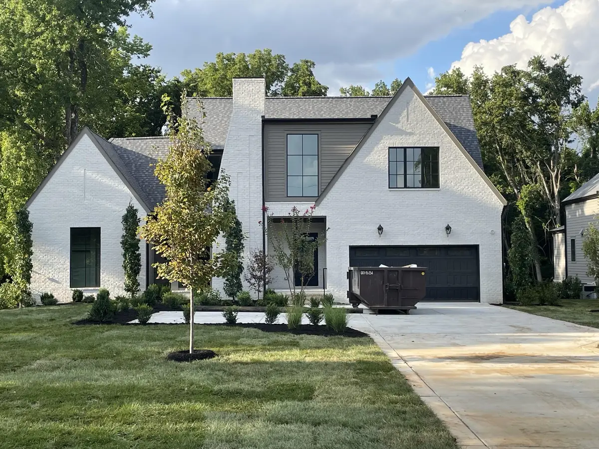 468 Hogan Rd, Nashville, TN 37220 - #1