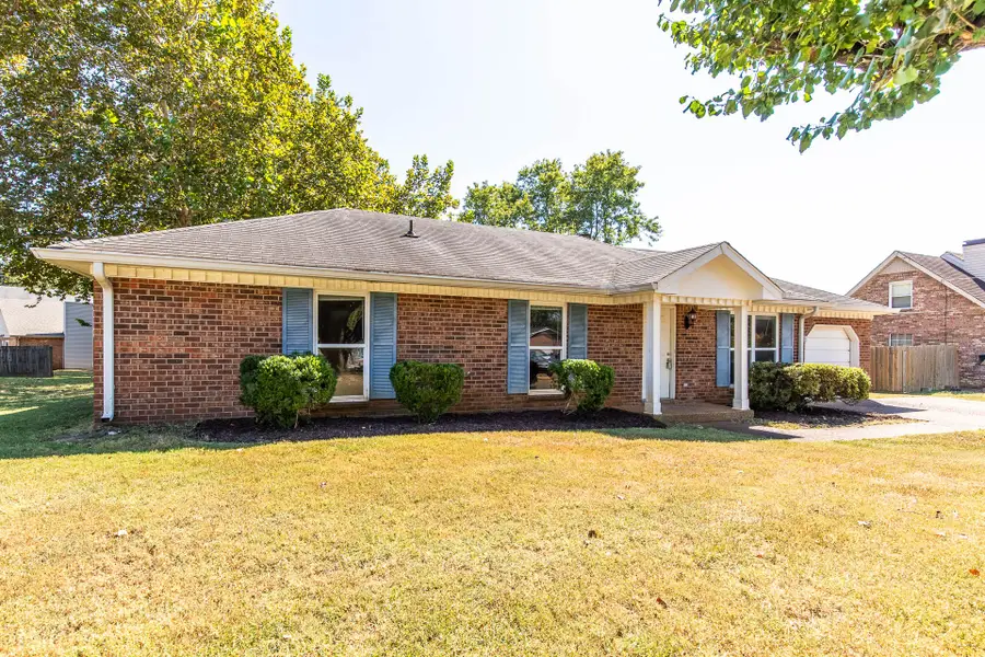 306 Lexington Dr, Smyrna, TN 37167 - #2