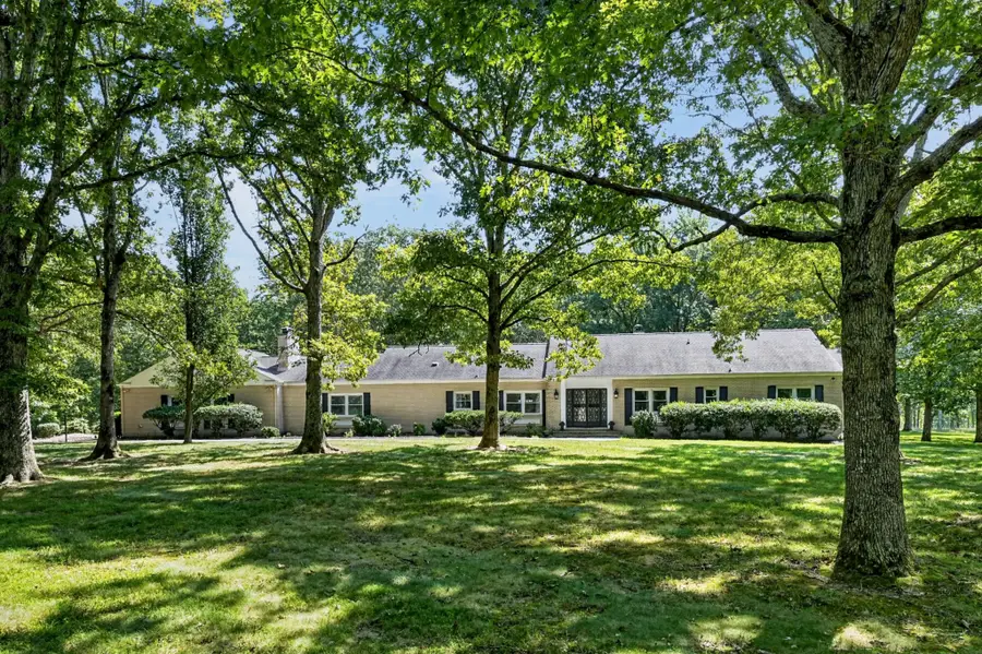 1110 Peavine Rd, Crossville, TN 38571 - #2