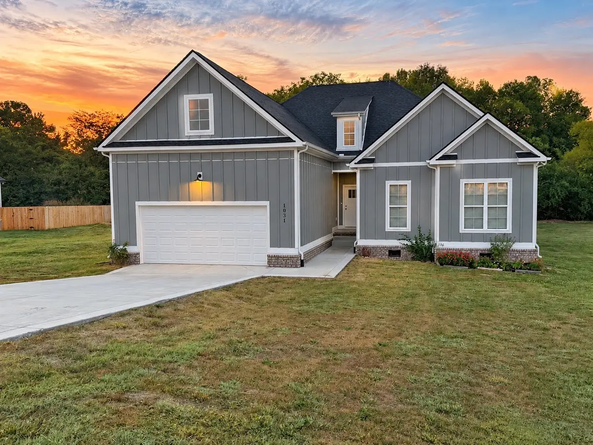 1031 Northside Dr, Dickson, TN 37055 - #1