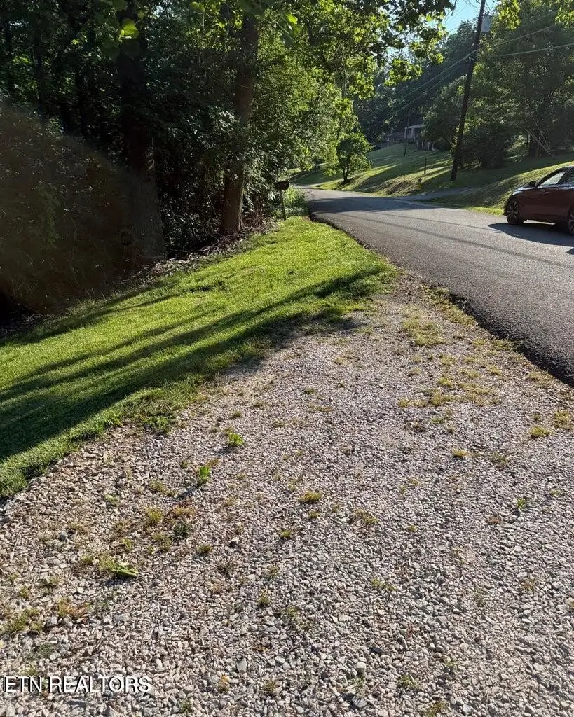 5016 Ridgemont Drive, Knoxville, TN 37918 - #3