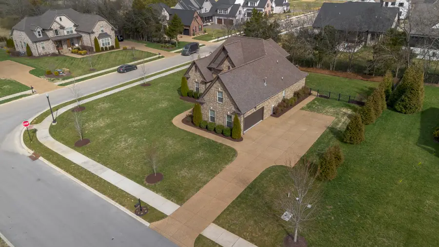 901 Larkspur Ln, Lebanon, TN 37087 - #3