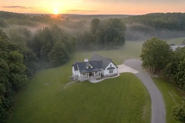 190 Jordan Cm Road, Bon Aqua, TN 37025 - #1