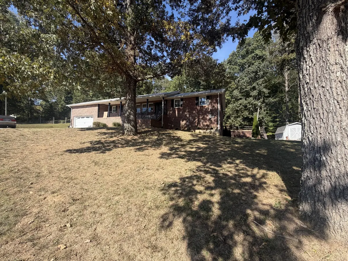 1291 Little Bartons Creek Rd, Cumberland Furnace, TN 37051 - #1