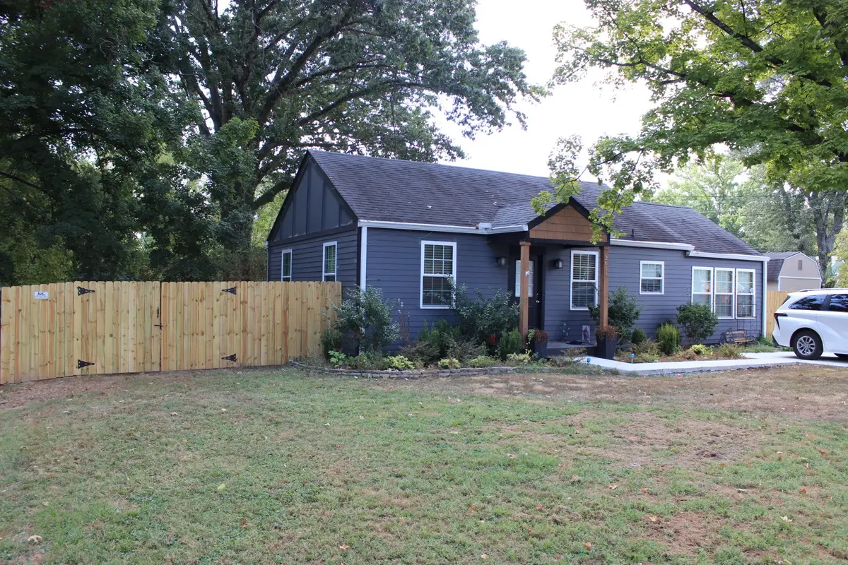 2614 Live Oak Rd, Nashville, TN 37210 - #1