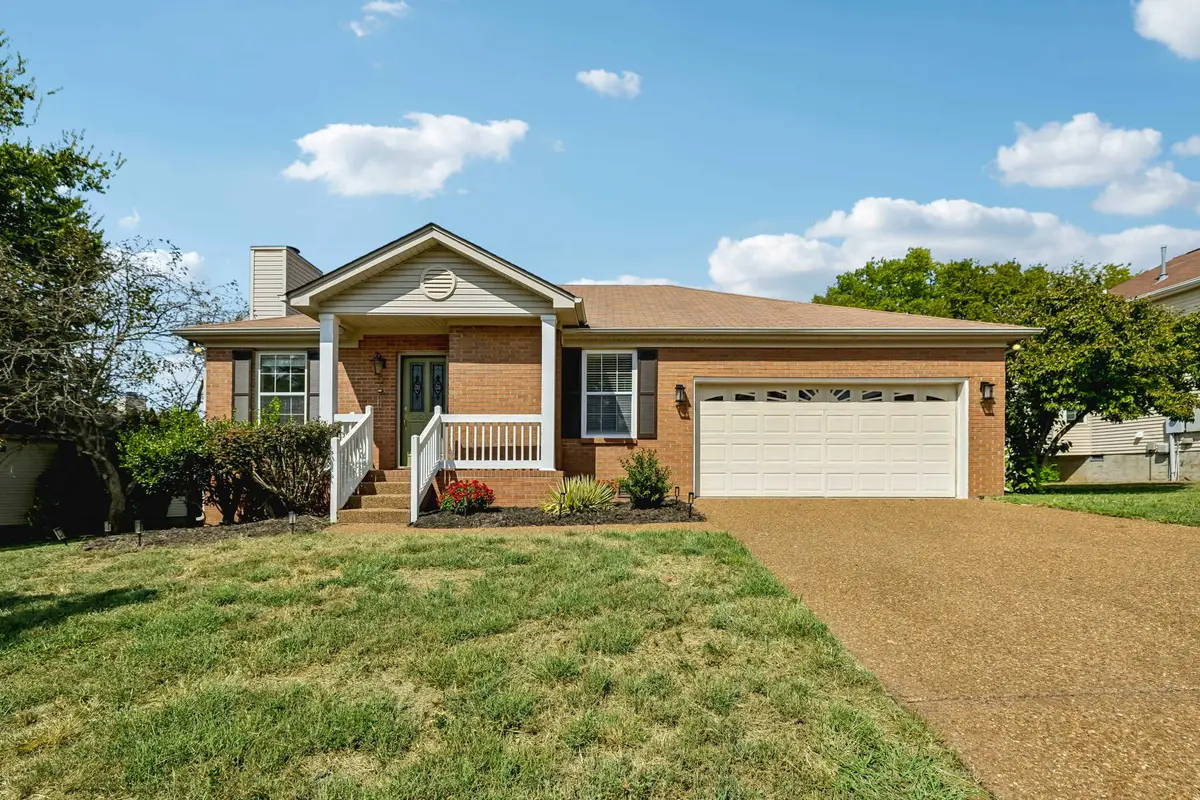 204 Nathan Dr, Goodlettsville, TN 37072 - #1