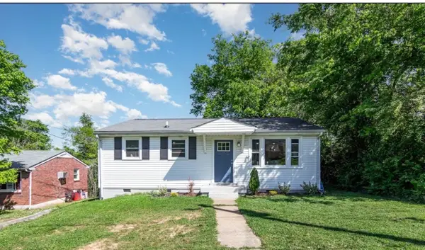 519 Washington Ct, Clarksville, TN 37040