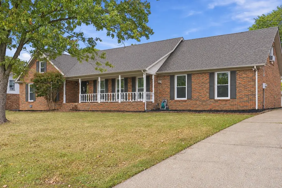 738 Regal Dr, Murfreesboro, TN 37129 - #2