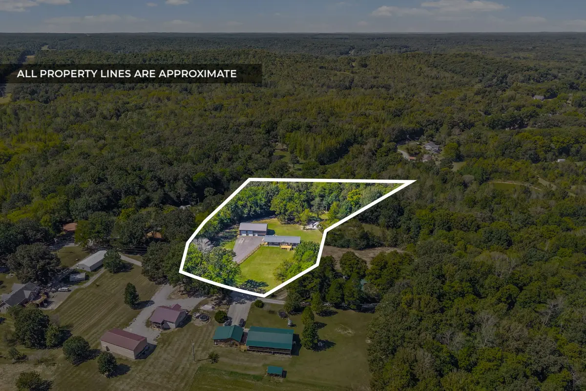 160 Waldon Rd, Cumberland City, TN 37050 - #1