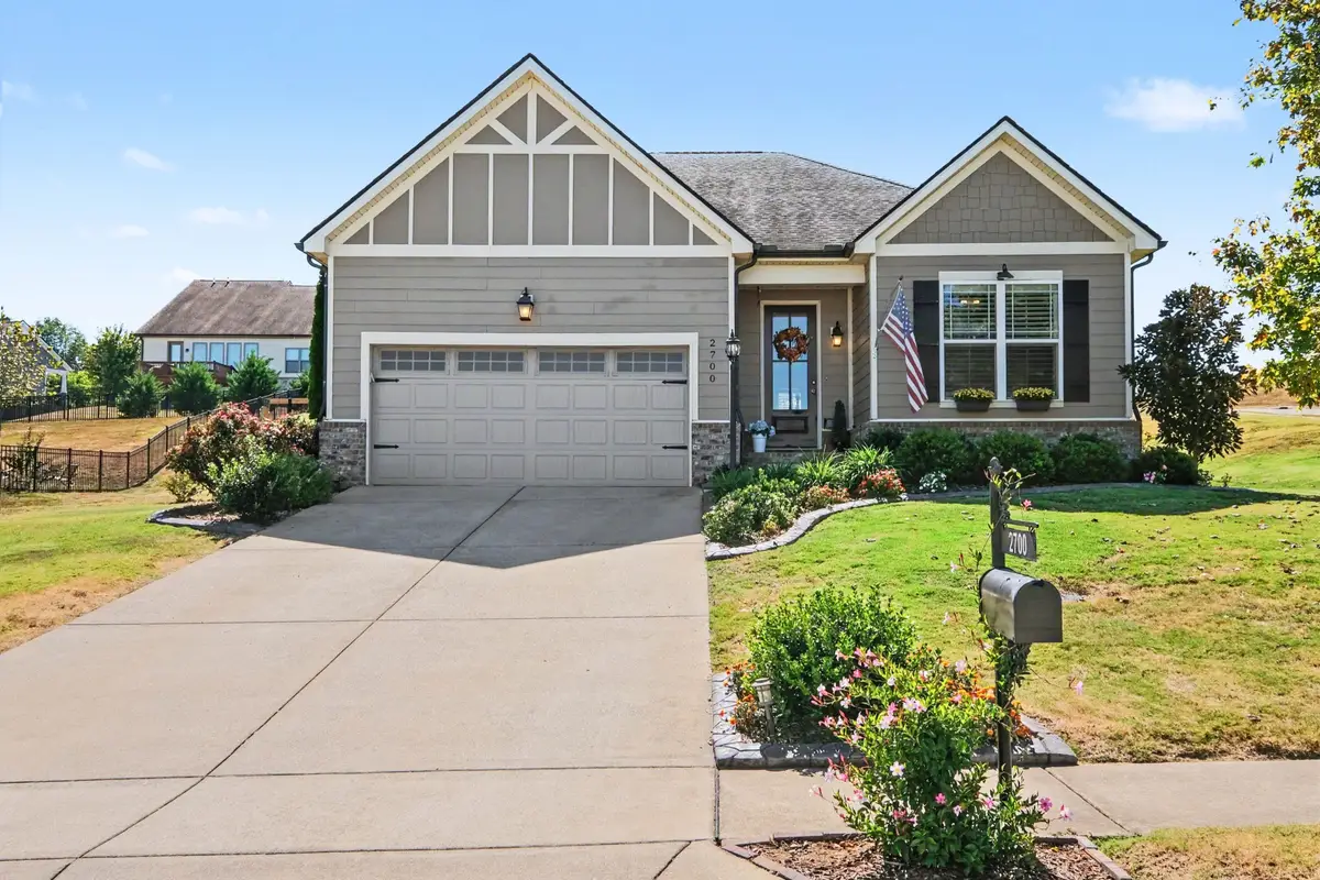 2700 Nottingham Dr, Columbia, TN 38401 - #1