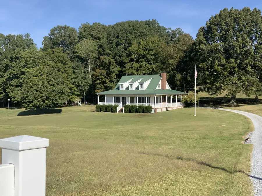 1351 Highway 49 E, Charlotte, TN 37036 - #2