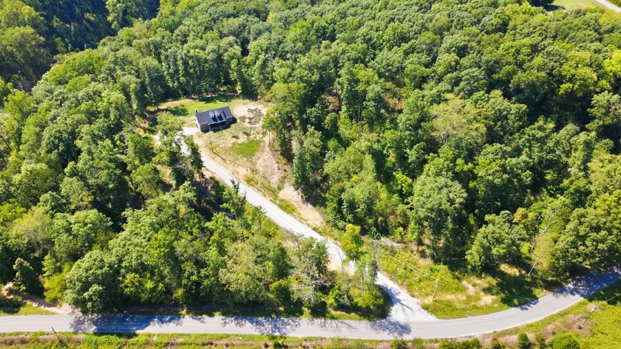 733 Mitchell Road, Erin, TN 37061 - #2