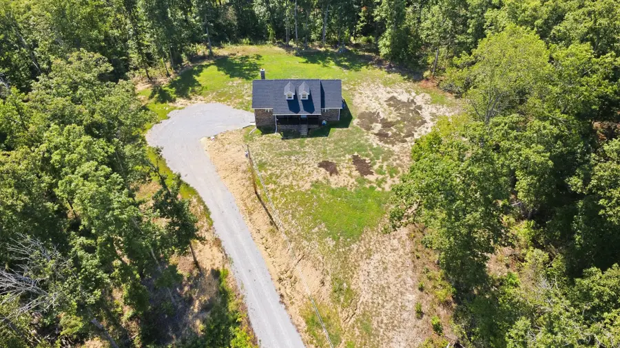 733 Mitchell Road, Erin, TN 37061 - #3