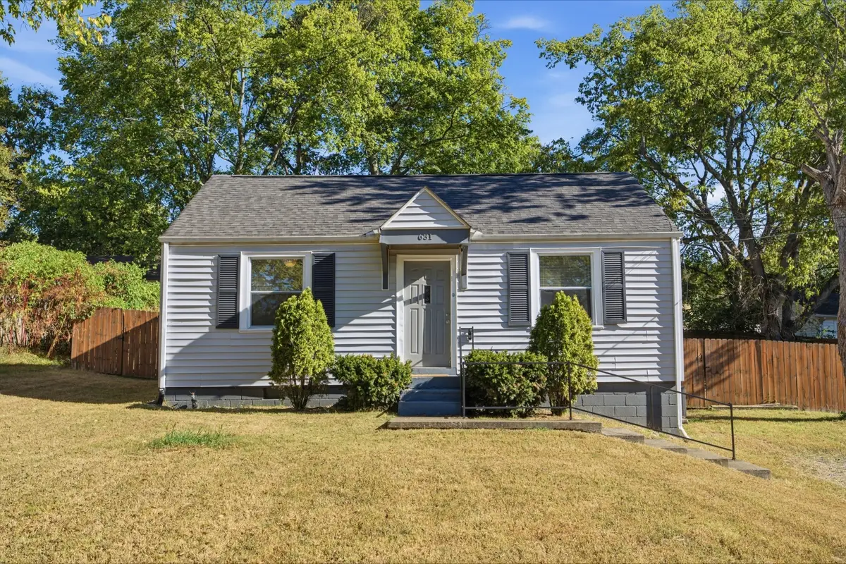631 Blackstone Ave, Madison, TN 37115 - #1