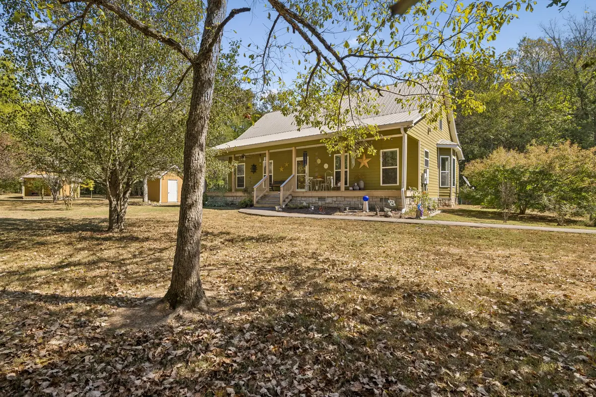 1421 Milltown Rd, Lewisburg, TN 37091 - #1